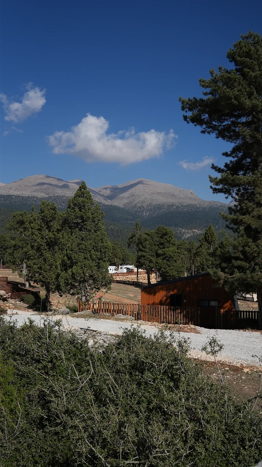Çamlıyayla Belediyesi Zevzek Tepesi Sosyal Tesisleri büyük görsel